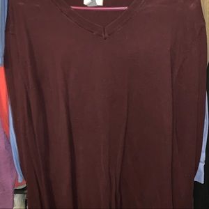 Maroon sweater